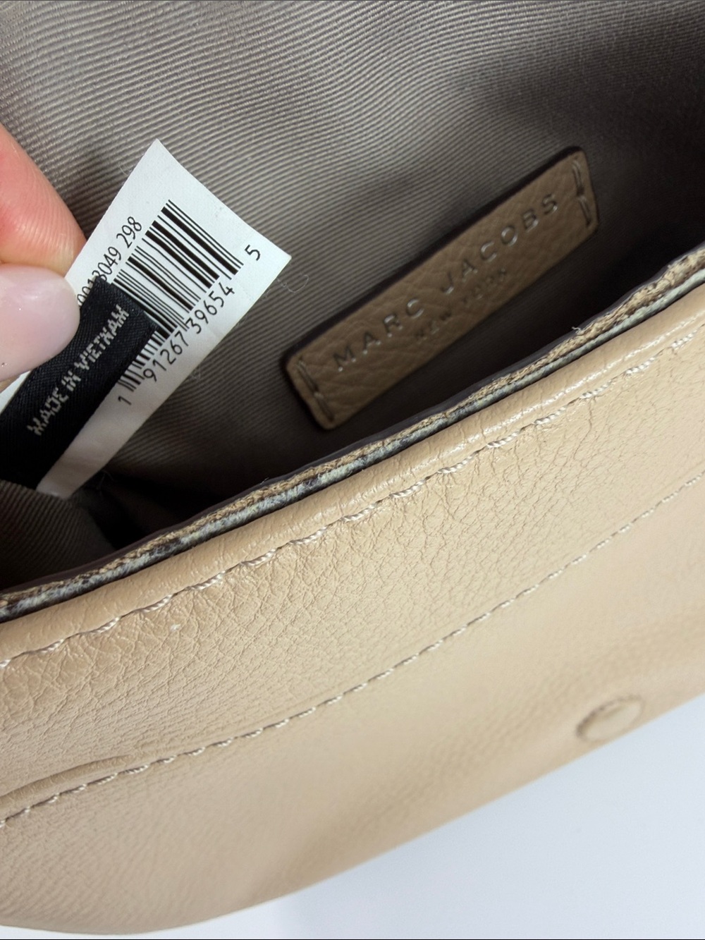 Marc Jacobs Tan Crossbody Saddle Bag - Picture 9 of 13